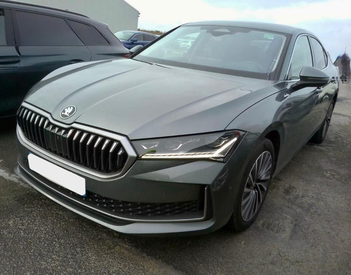 SKODA SUPERB L K 2.0 TDI 150 DSG - 06/2024 - 22.567 KMS
