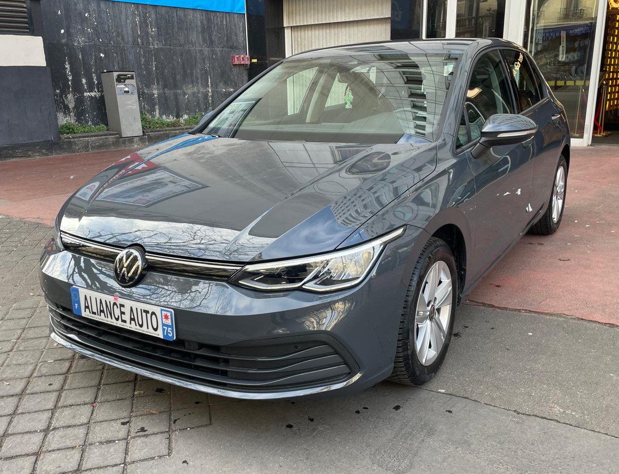 Golf Life 1.5 eTSI 130CH DSG7 - DEC 2023 - 53.541 KMS